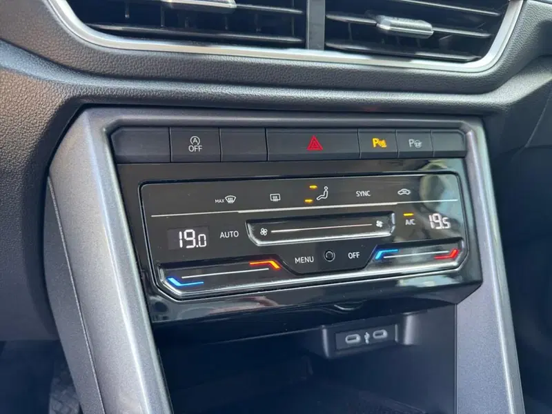 Volkswagen T-Roc usata a Ravenna (15)