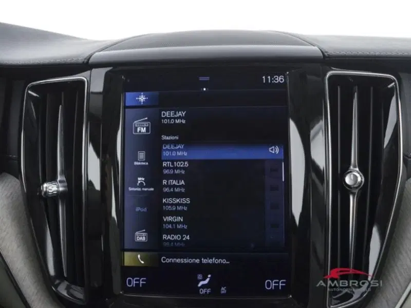 Volvo XC60 usata a Perugia (14)