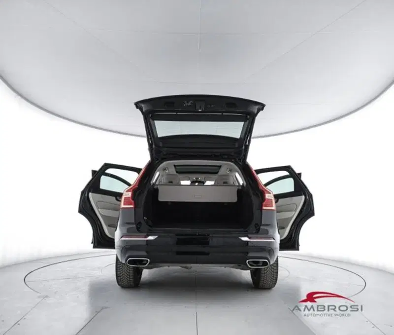 Volvo XC60 usata a Perugia (7)