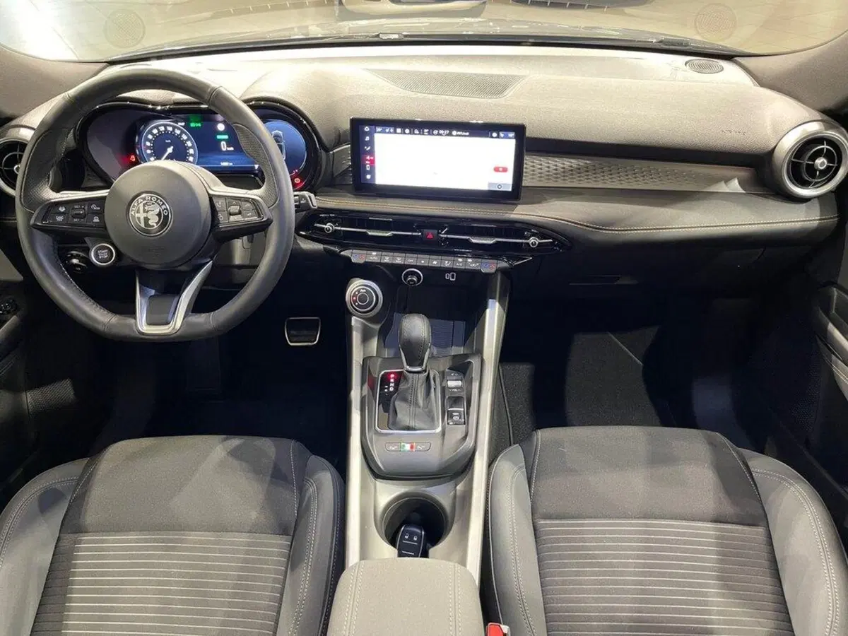 Alfa Romeo Tonale usata a Sondrio (11)