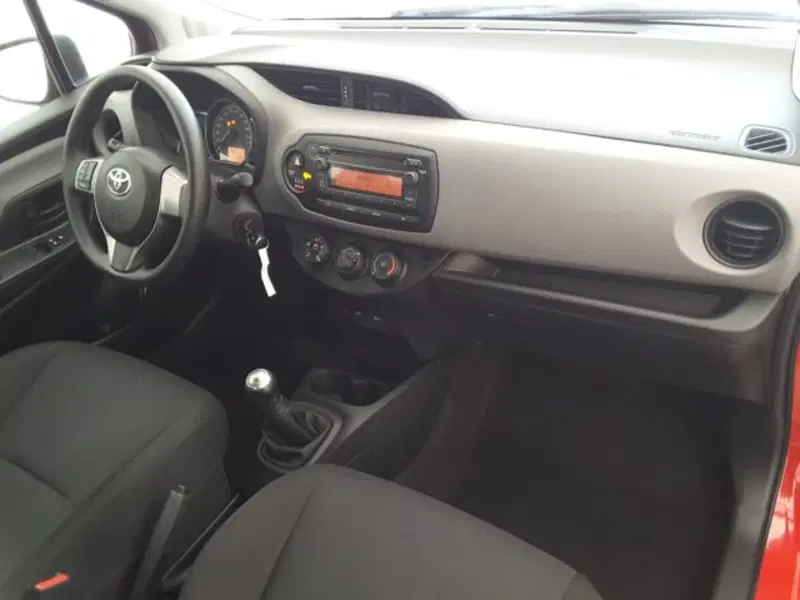 Toyota Yaris usata a Firenze (10)