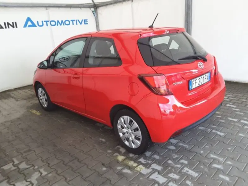 Toyota Yaris usata a Firenze (11)