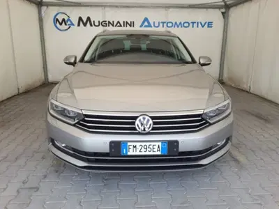 Volkswagen Passat Variant 2.0 TDI 190 CV DSG Highline BlueMotion Tech. del 2017 usata a Firenze
