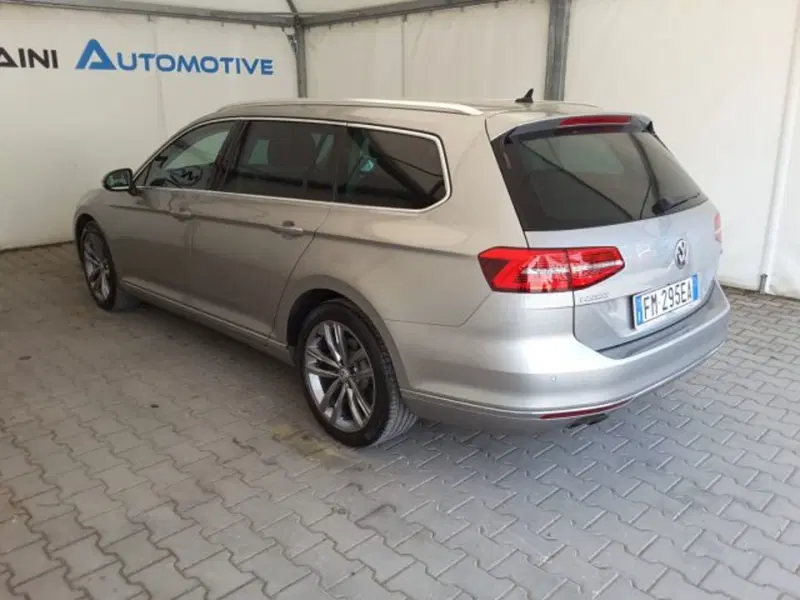 Volkswagen Passat Variant usata a Firenze (12)