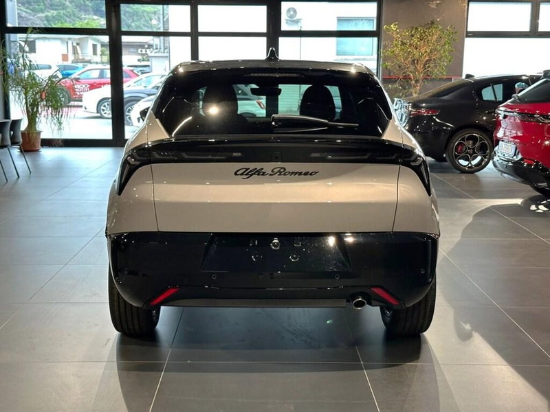 Alfa Romeo Junior nuova a Sondrio (4)