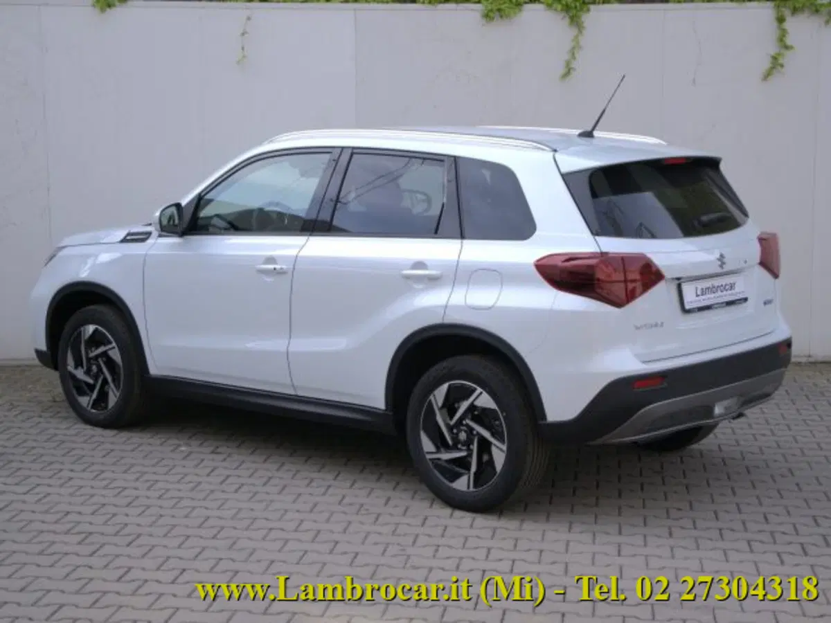 Suzuki Vitara nuova a Milano (15)
