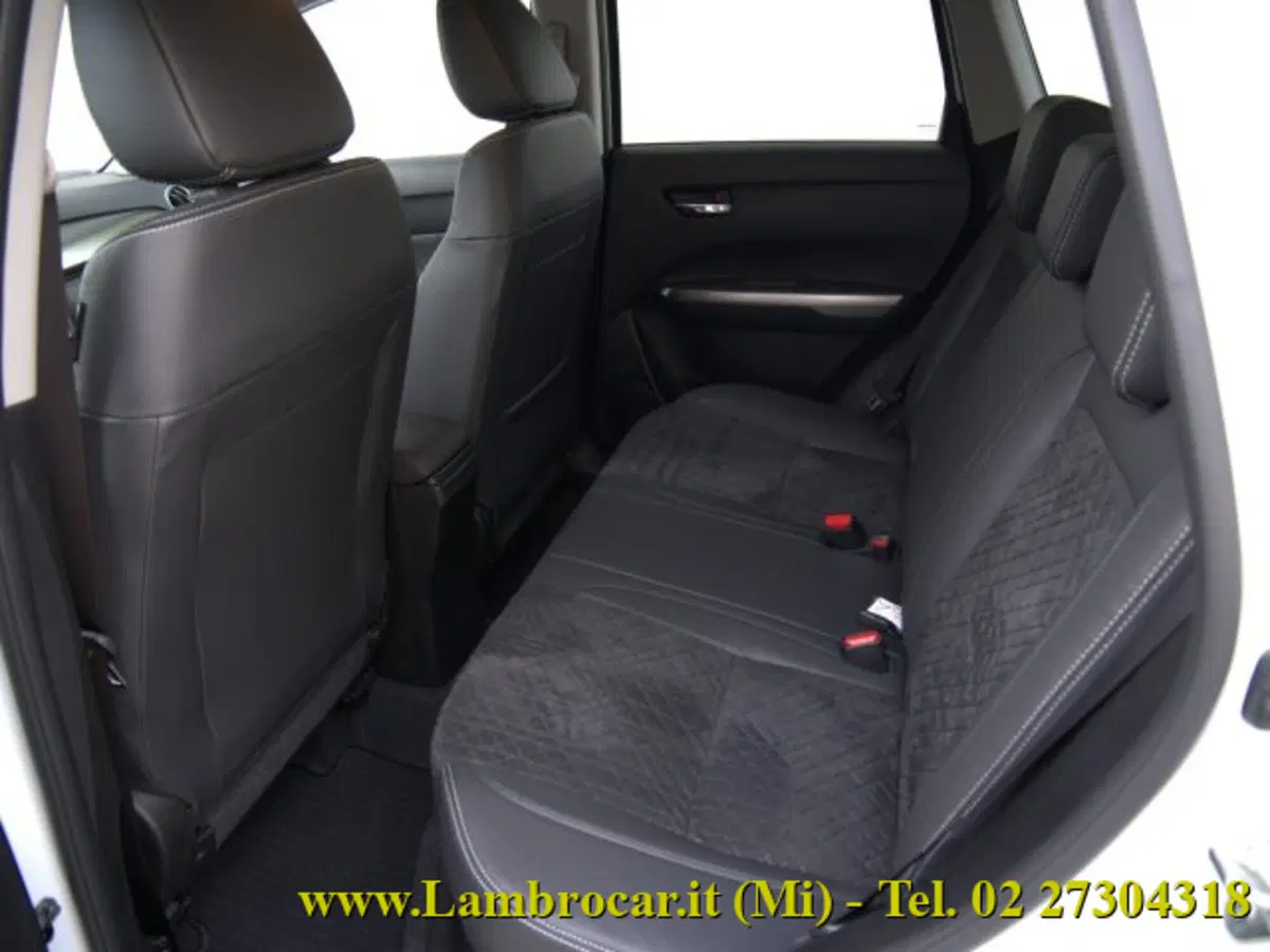 Suzuki Vitara nuova a Milano (5)