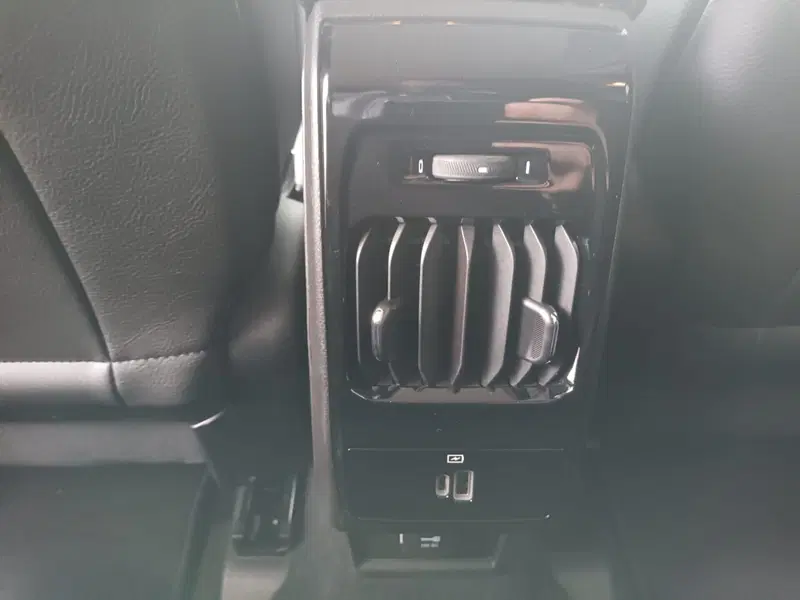 Jeep Compass usata a Bari (19)