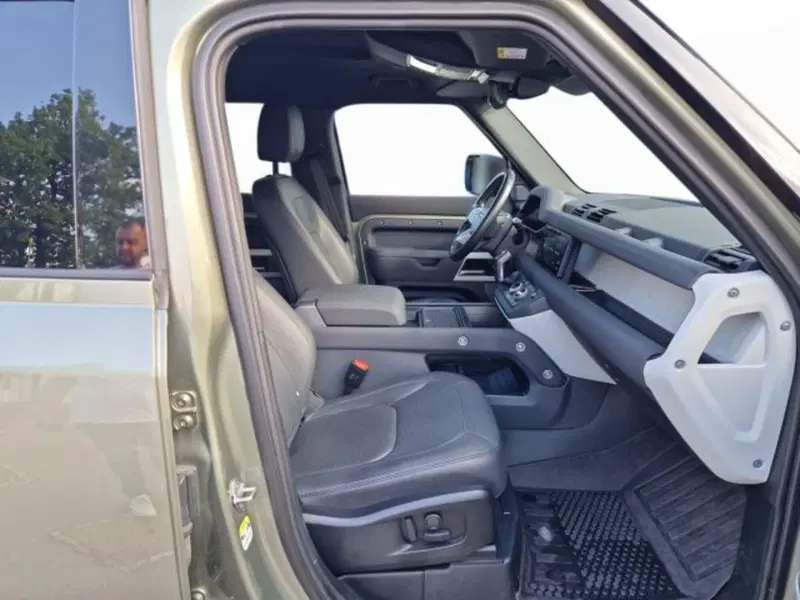 Land Rover Defender usata a Modena (3)