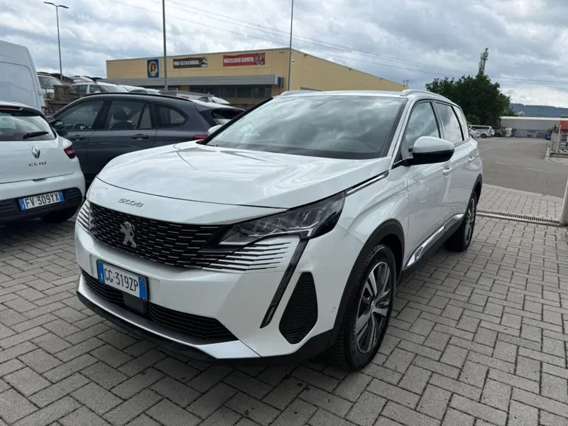 Peugeot 5008 usata a Firenze