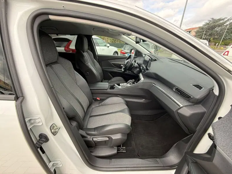 Peugeot 5008 usata a Firenze (12)