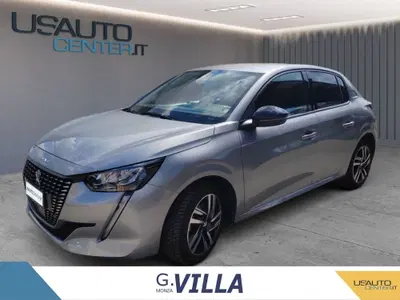 Peugeot 208 PureTech 100 Stop&amp;Start EAT8 5 porte Allure Pack del 2023 usata a Monza