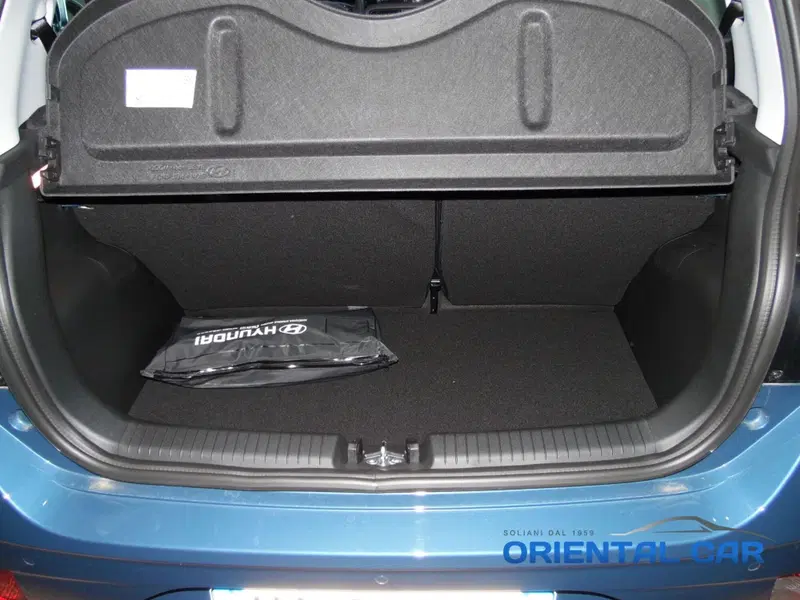 Hyundai i10 nuova a La Spezia (15)