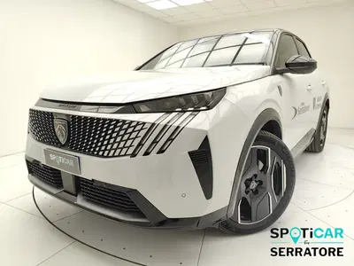 Peugeot 3008 73 kWh GT 210cv del 2024 usata a Erba