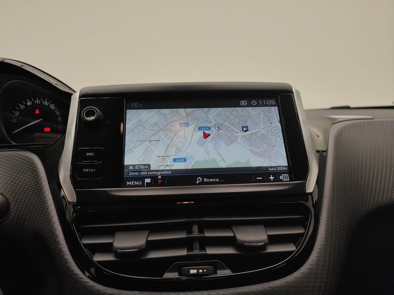 Peugeot 208 usata a Como (11)