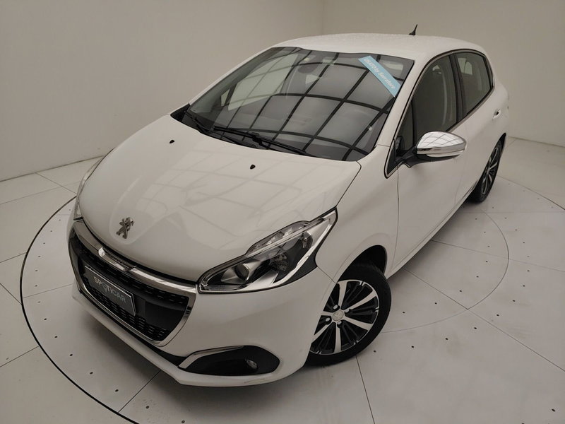 Peugeot 208 usata a Como (15)