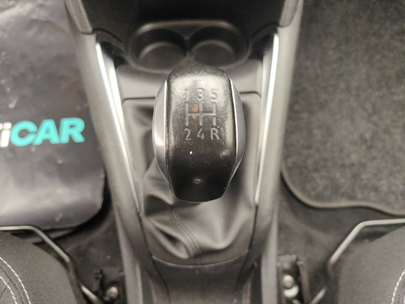 Peugeot 208 usata a Como (18)