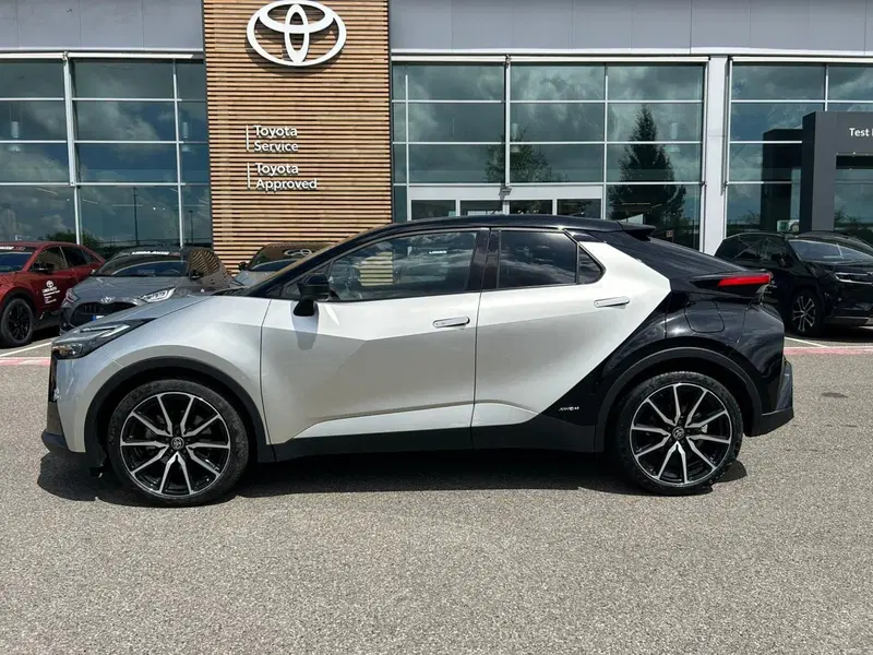 Toyota Toyota C-HR usata a Piacenza (6)