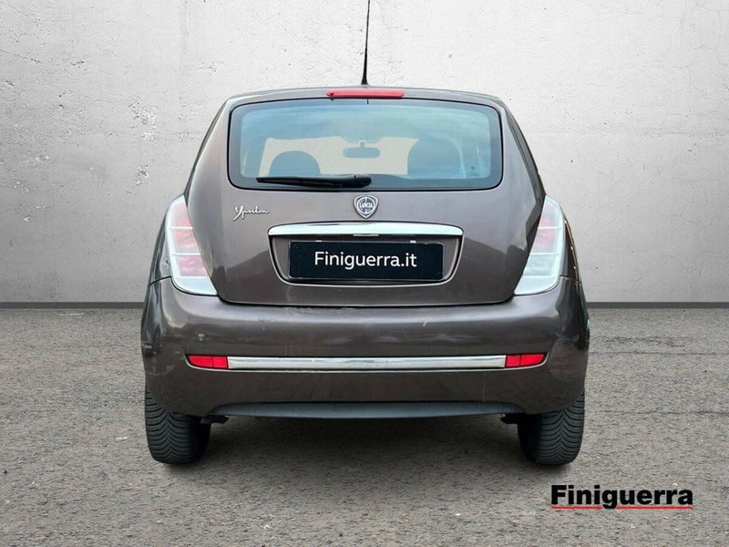 Lancia Ypsilon usata a Sondrio (3)