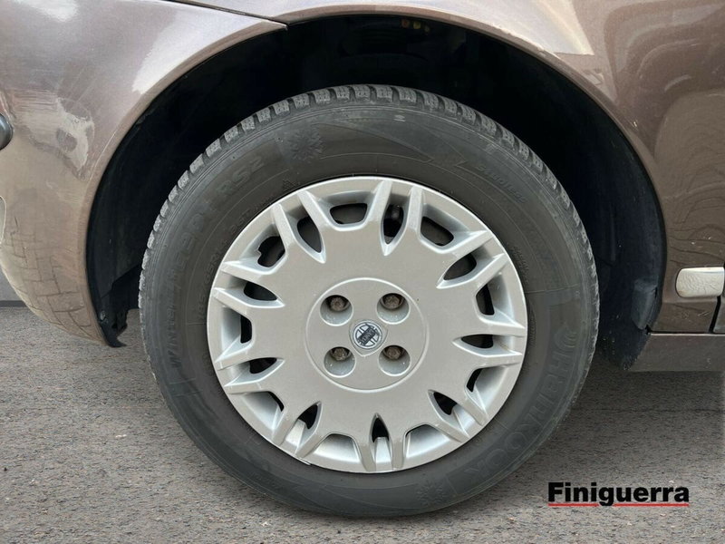 Lancia Ypsilon usata a Sondrio (7)