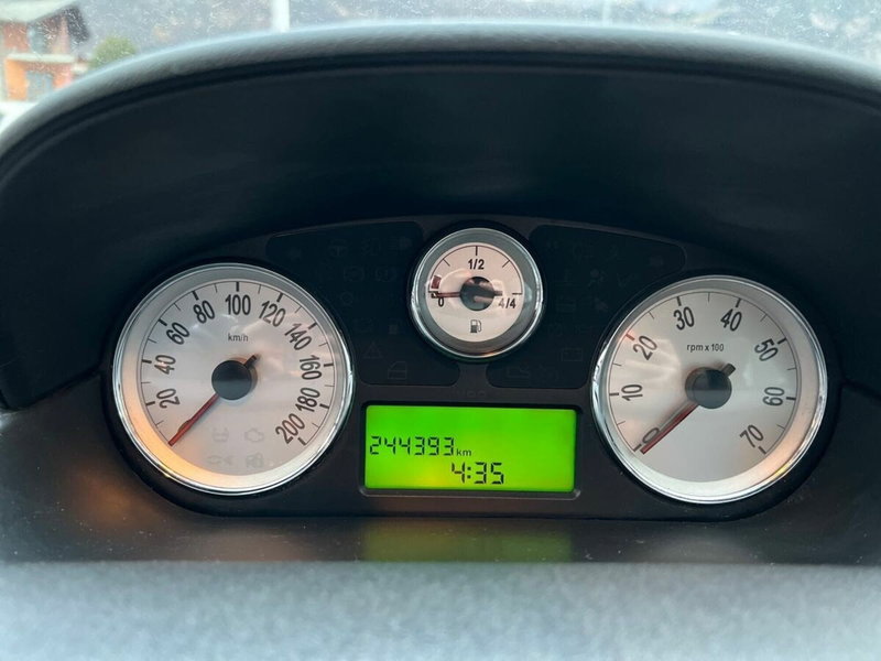 Lancia Ypsilon usata a Sondrio (9)
