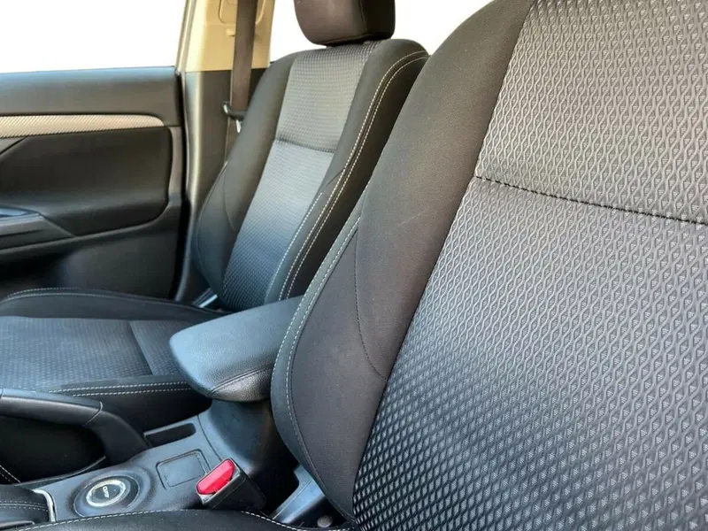 Mitsubishi Outlander usata a Sondrio (10)