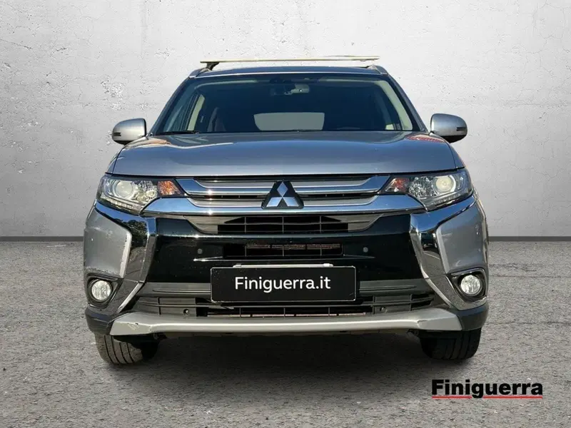 Mitsubishi Outlander usata a Sondrio (2)