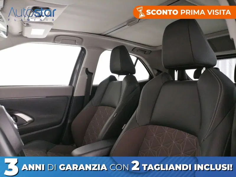 Toyota Yaris Cross usata a Roma (12)