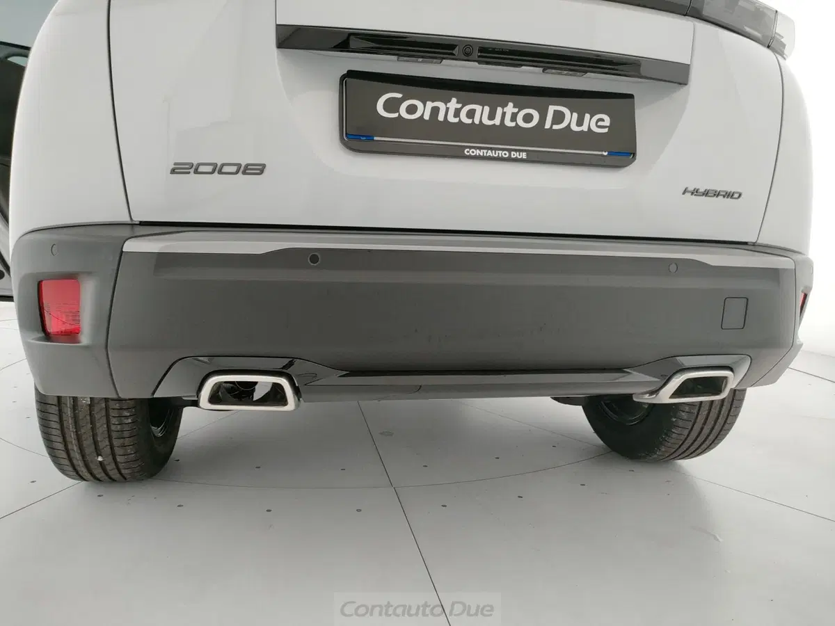 Peugeot 2008 nuova a Caserta (10)