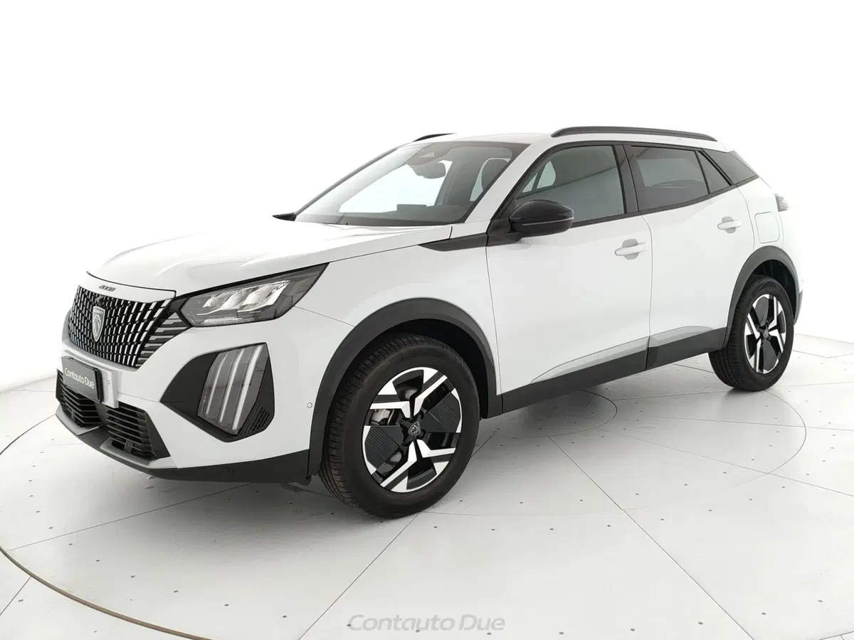 Peugeot 2008 nuova a Caserta