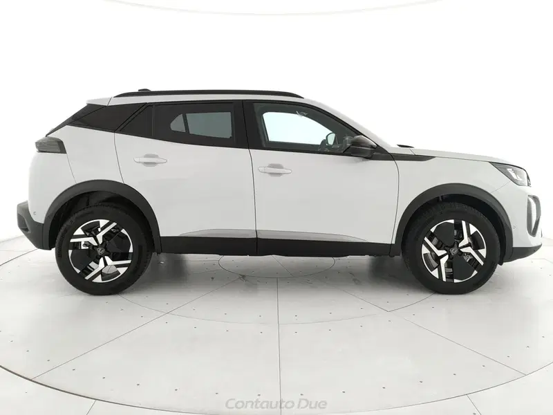 Peugeot 2008 nuova a Caserta (4)