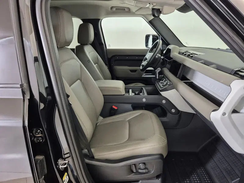 Land Rover Defender usata a Torino (3)