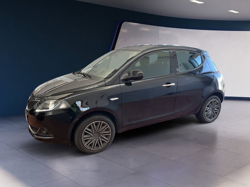 Lancia Ypsilon usata a Torino (3)