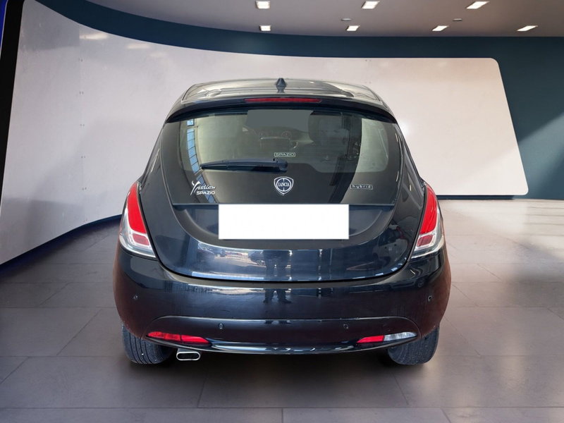 Lancia Ypsilon usata a Torino (5)