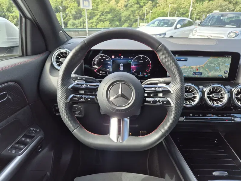 Mercedes-Benz GLA SUV usata  (19)