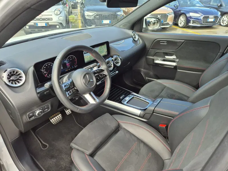 Mercedes-Benz GLA SUV usata  (6)