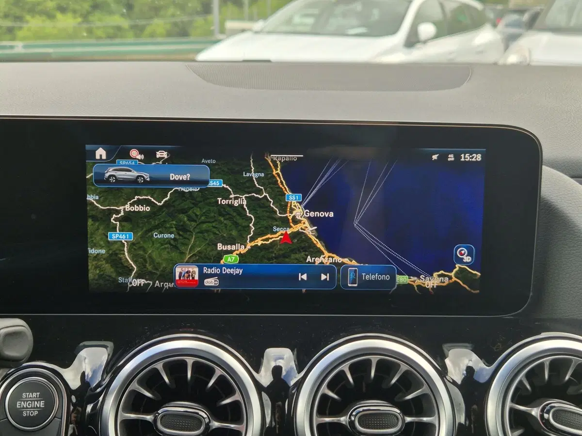 Mercedes-Benz GLA SUV usata  (11)