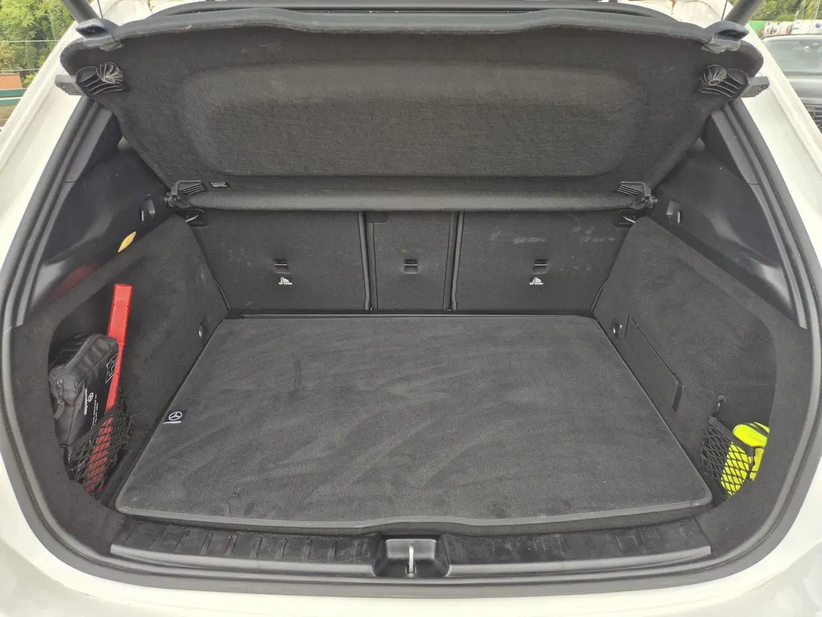 Mercedes-Benz GLA SUV usata  (12)