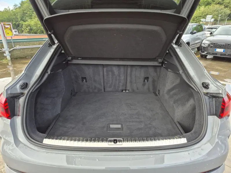 Audi RS Q3 Sportback usata  (12)