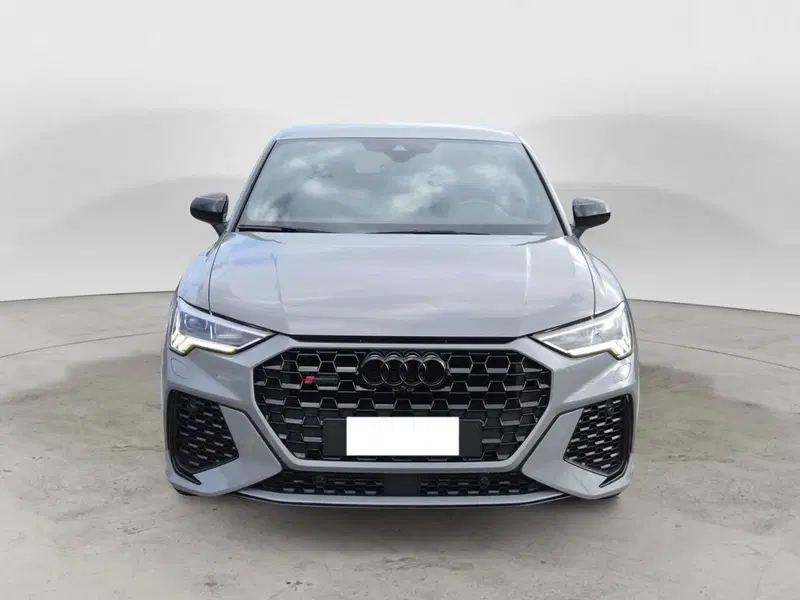 Audi RS Q3 Sportback usata  (2)