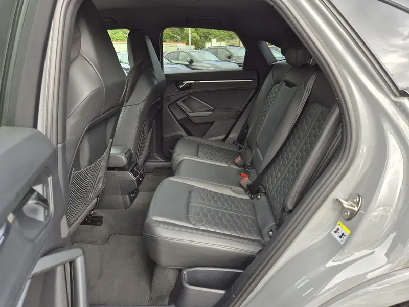 Audi RS Q3 Sportback usata  (7)