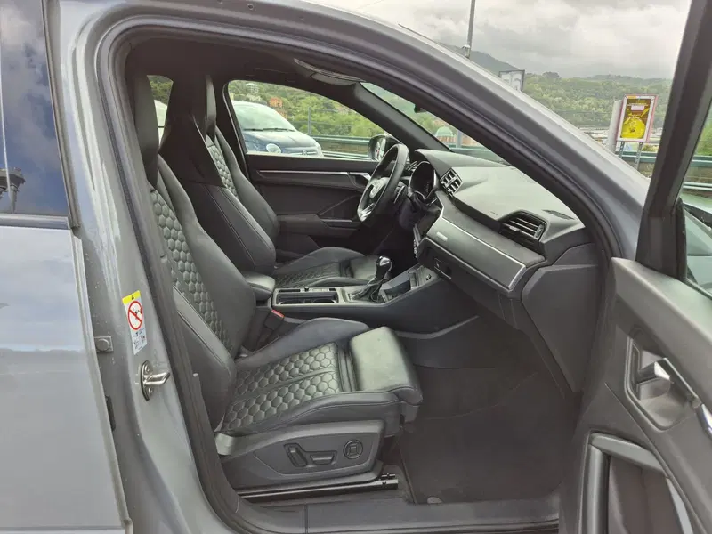 Audi RS Q3 Sportback usata  (9)