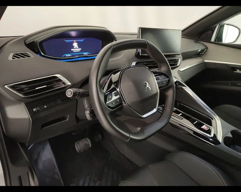 Peugeot 5008 usata a Caserta (16)