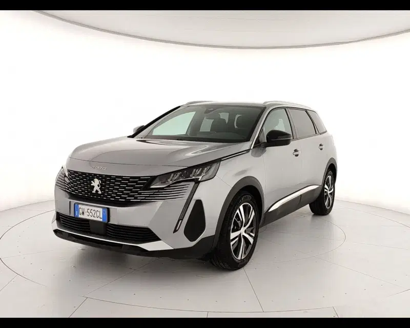 Peugeot 5008 usata a Caserta (3)