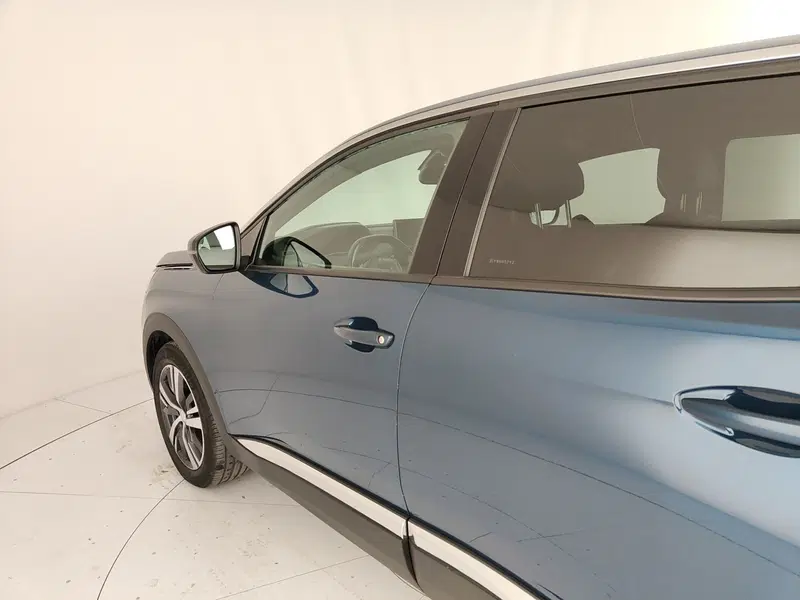 Peugeot 3008 usata a Caserta (12)