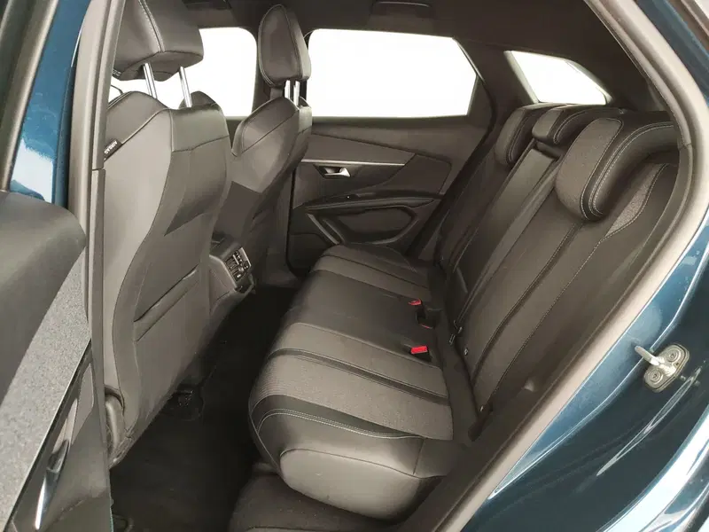 Peugeot 3008 usata a Caserta (18)