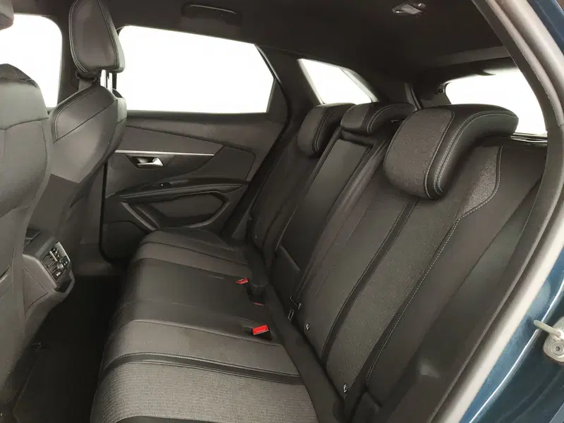 Peugeot 3008 usata a Caserta (19)