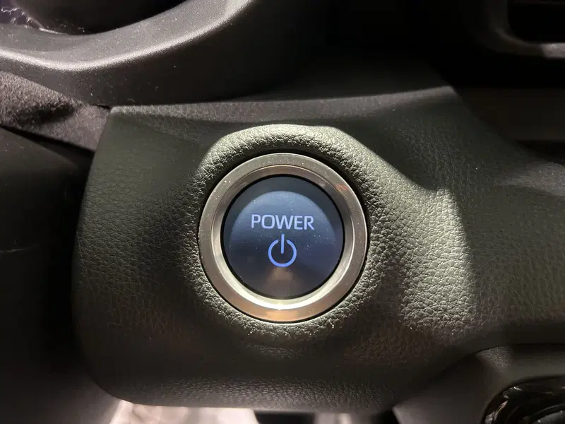 Toyota Yaris usata a Milano (13)