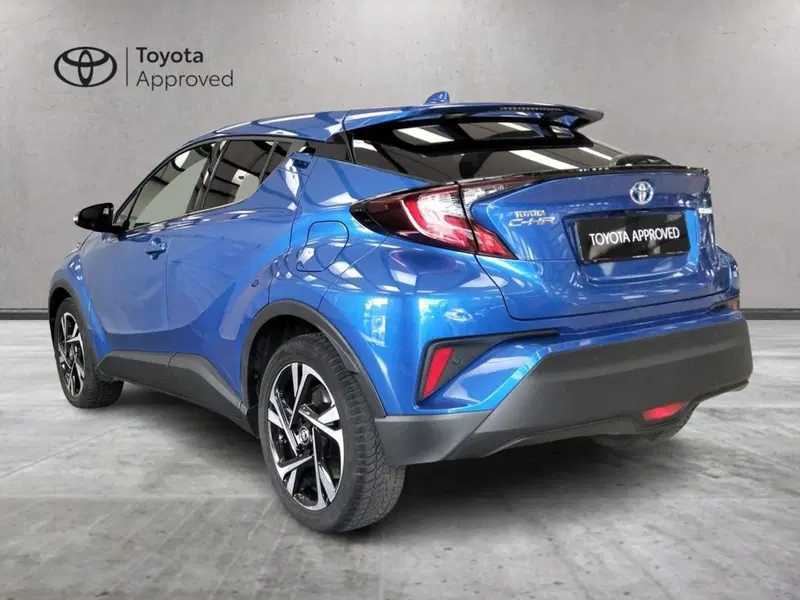 Toyota Toyota C-HR usata a Roma (5)