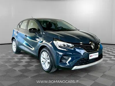 Renault Captur Full Hybrid E-Tech 145 CV Equilibre del 2023 usata a Nova Milanese